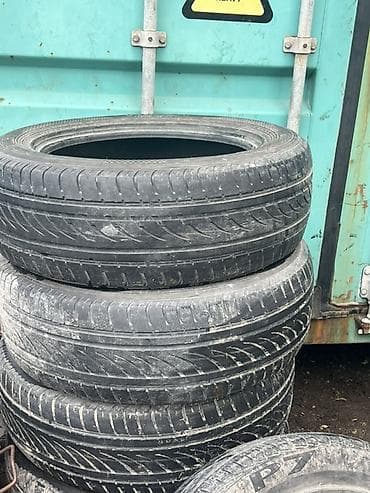 Шины: Комплект летних шин для легкового автомобиля. - Размер: 235/60 R18. - — 1