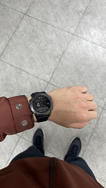 fenix 6 sapphire: Продаю премиальные мультиспортивные часы Garmin Fenix 6 Sapphire. Это — 2