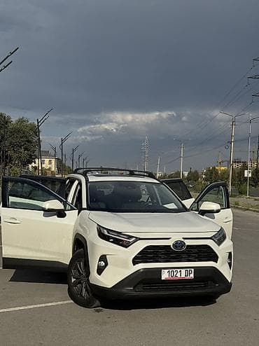 step 2: Toyota RAV4: 2022 г., 2.5 л, Автомат, Гибрид, Кроссовер — 6