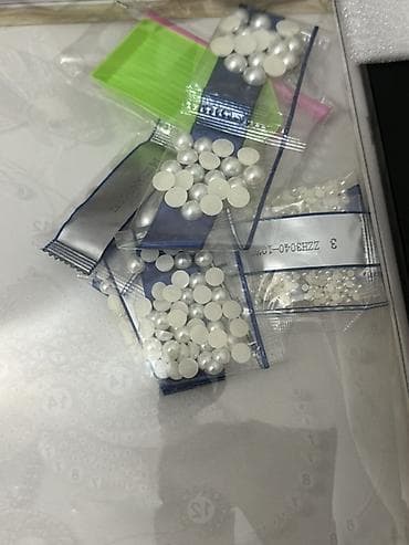 сакуру из бисера: Картина-алмазная мозаика с рельефными жемчужными стразами «Карпы кои и — 2