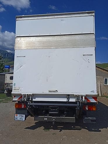 Унаа: Грузовой фургон Mercedes-Benz Vario B16 D (двухрядная кабина) - Тип — 3