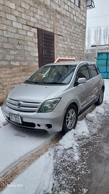 Toyota: Toyota Ist: 2004 г., 1.3 л, Автомат, Бензин, Хэтчбэк — 4