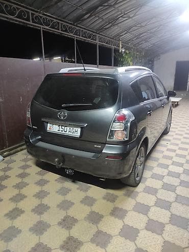 на corolla: Toyota Corolla Verso: 2009 г., 2.2 л, Механика, Дизель, Минивэн — 5