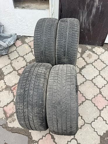 9 r20: Продаю комплект зимних шин 245/45/19 Состояние хорошее Адрес: рядом с — 8