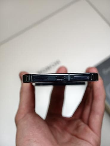 xa max: Google Pixel 9 Pro XL, Б/у, 256 ГБ, цвет - Серый, eSIM, 1 SIM — 4