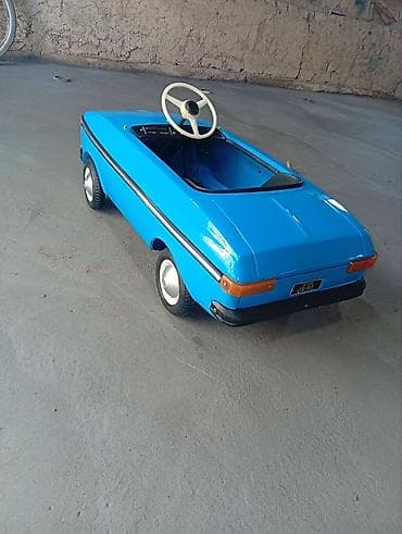 talon 1: Детский педальный автомобиль «АЗлК 19-91» (ретро) также есть москвич — 3