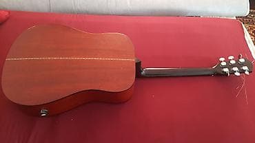 чехол от гитары: Акустическая гитара Fender dreadnought с чехлом. - Классическая форма — 2