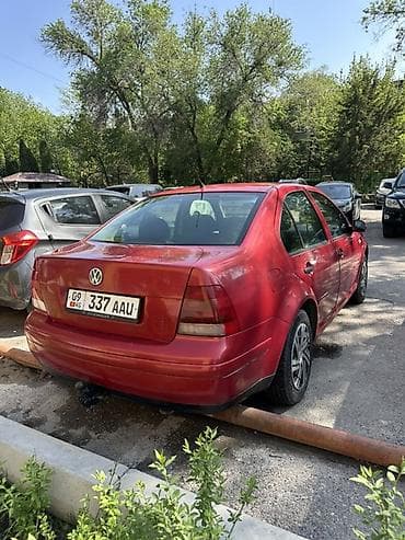 Продажа авто: Volkswagen Bora: 2004 г., 1.6 л, Механика, Бензин, Седан — 4