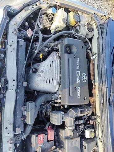 golf 2: Toyota Avensis: 2003 г., 2 л, Механика, Бензин, Седан — 8