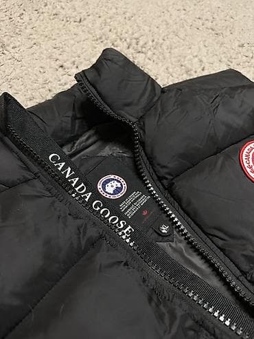 Жынсылар: Пуховый жилет Canada Goose, мужской - Модель: утеплённый стеганый — 2