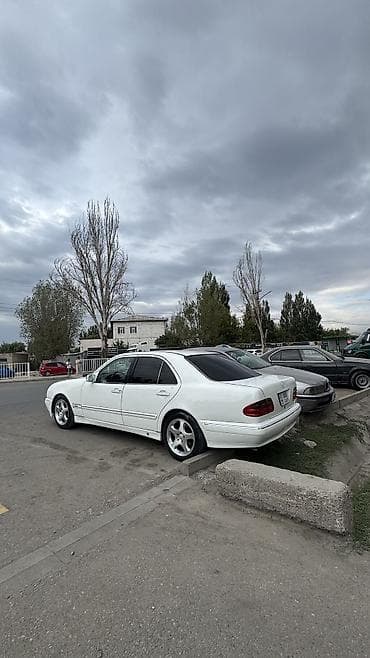 матз 3: Mercedes-Benz E-Class: 2000 г., 3.7 л, Автомат, Бензин, Седан — 1