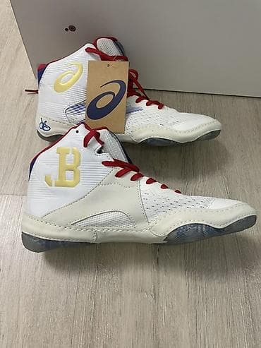 борцовки asics оригинал: Борцовки Азикс очень хорошо сотоняние не надевал вапше очень Удобный — 4