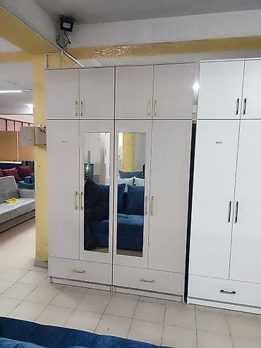 Тепкичтер жана комплекттер: Шифоньерлер, кийидер үчүн шкафтар, Түз, ЛДСП — 1