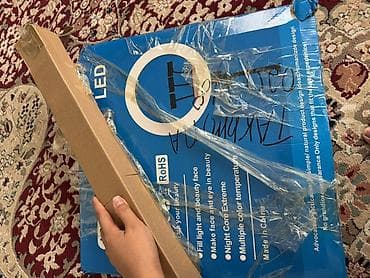 Техника и электроника: Кольцевая LED‑лампа LJJ‑45 (18") с штативом и держателями для телефона — 4