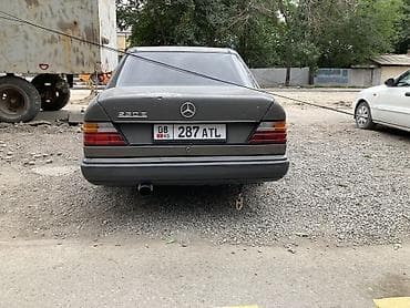 мерс 230: Mercedes-Benz E-Class: 1988 г., 2.3 л, Механика, Бензин, Седан — 3