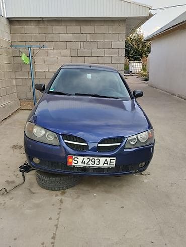 2 gr: Nissan Almera: 2004 г., Ручные, Хэтчбэк — 4