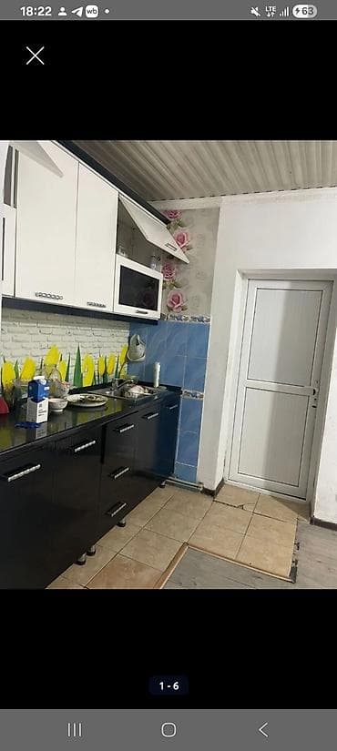 Срочно сатылат үй, ж/м Бакай-Ата. Жер тилкеси 5 сотых (3), үй 75 м² +
