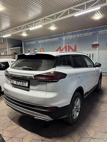 бытий: Geely Atlas Pro: 2024 г., 1.5 л, Бензин, Кроссовер — 4