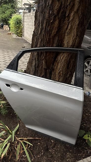 Дверь Задняя правая Hyundai, Б/у, Оригинал