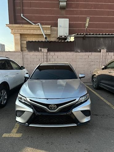 Ижарага берем Toyota Camry, Күнүмдүк, Айдоочусуз, | Күрөө, Алдын ала төлөө, Айдоочулук күбөлүк