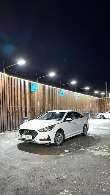 Hyundai Sonata: 2019 г., 2 л, Автомат, Бензин, Седан