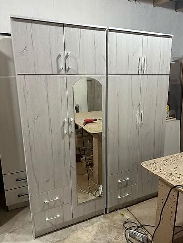 Китеп үчүн шкафтар: Шкаф новый шкафы с зеркалом 8500 ширина 80см глубина 47см высота 2 — 6