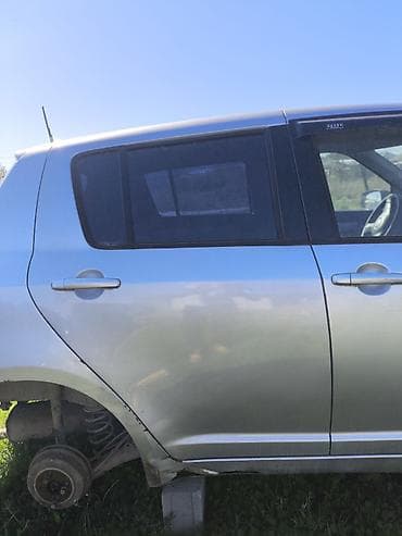 man 8 163: Дверь Комплект Suzuki, Б/у, Оригинал — 4