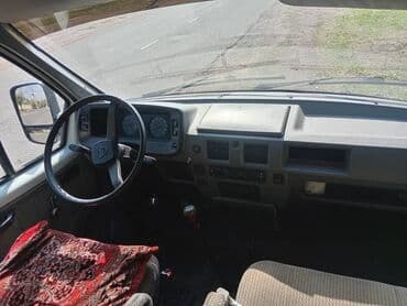 советский автобус: ГАЗ GAZel: 1999 г., 2.9 л, Механика, Бензин, Бус — 1