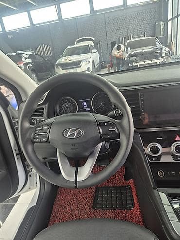 hyundai solaris i: Hyundai Avante: 2019 г., 1.6 л, Автомат, Бензин, Седан — 9