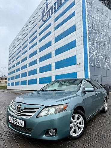 mazda 121: Toyota Camry: 2011 г., 2.5 л, Автомат, Бензин, Седан — 1
