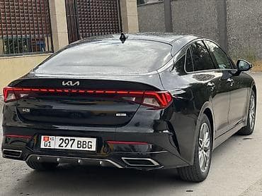 Kia K5: 2023 г., 2 л, Автомат, Гибрид, Седан — 2