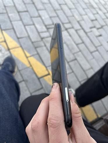 айфон хр в корпусе 13: IPhone Xr, Б/у, Черный — 5