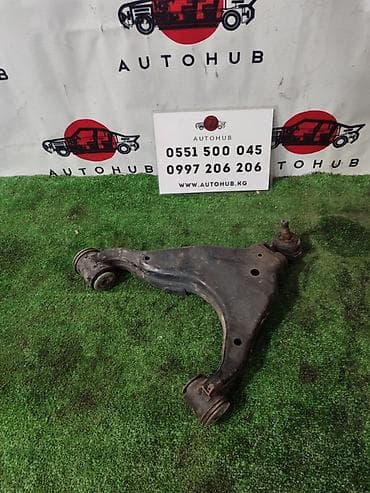 4runner 2010: Передний правый рычаг Toyota 2005 г., Оригинал — 1