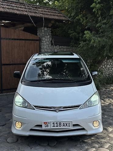 Toyota Estima: 2003 г., 3 л, Автомат, Бензин, Вэн/Минивэн — 3
