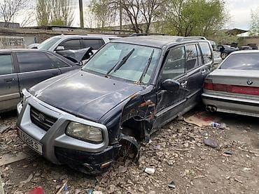 subaru a: Suzuki Grand Vitara XL-7, V6, бензин. Полноразмерный 7-местный — 9