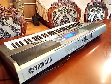 Сентизатор Ямаха е 443,в хорошем состоянии,, есть вход юзб