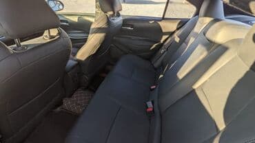 tayota runx: Toyota Corolla: 2020 г., 1.8 л, Вариатор, Гибрид, Седан — 7