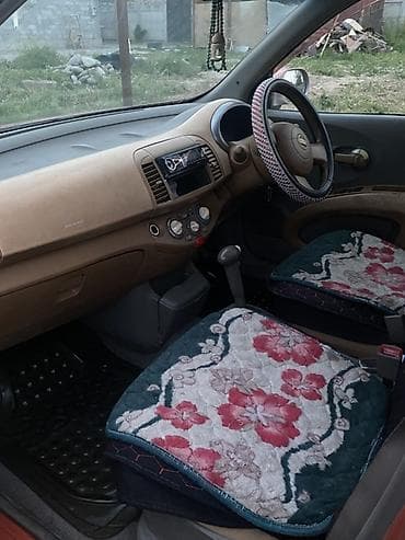 Продажа авто: Nissan March: 2002 г., 1.3 л, Автомат, Бензин, Хэтчбэк — 9