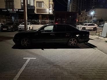 bvd e2: Mercedes-Benz E-Class: 2002 г., 3.2 л, Автомат, Дизель, Седан — 6