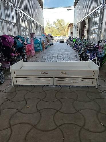 Кеңсе буюмдары: Кроватка 3в1 трансформер
1 кроватка
2) люлька
3) комод — 6