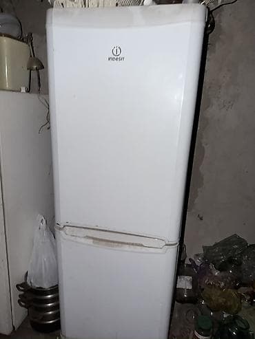quantum 2: Холодильник Indesit, классическая двухкамерная модель с нижней — 1