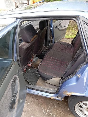Daewoo Nexia: 2006 г., 1.6 л, Механика, Бензин, Седан