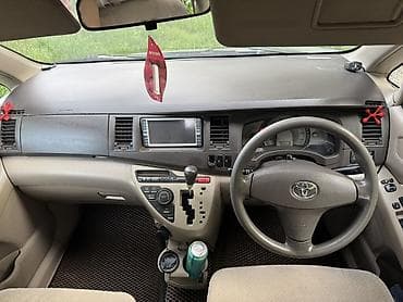 Toyota: Toyota Isis: 2006 г., 1.8 л, Автомат, Газ, Минивэн — 8