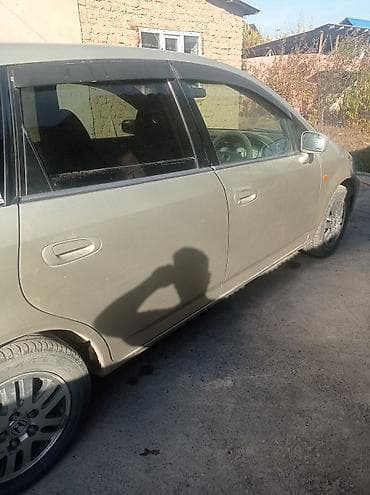 step wgn: Honda Stream: 2002 г., 1.7 л, Автомат, Бензин, Лимузин — 3