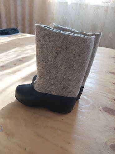 брендовые очки: Женские высокие сапоги из черной кожи - Материал: гладкая натуральная — 5