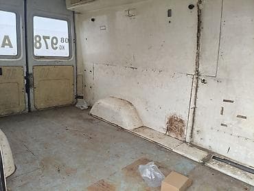 w211 универсал: Mercedes-Benz Sprinter, цельнометаллический фургон, средняя база и — 4