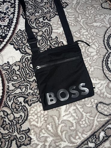 samsung 52: Сумка через плечо BOSS, черная. - Компактная городская модель формата — 1
