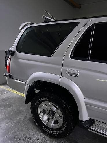 4х4 машина: Toyota Hilux Surf: 1996 г., Автомат, Бензин, Внедорожник — 6