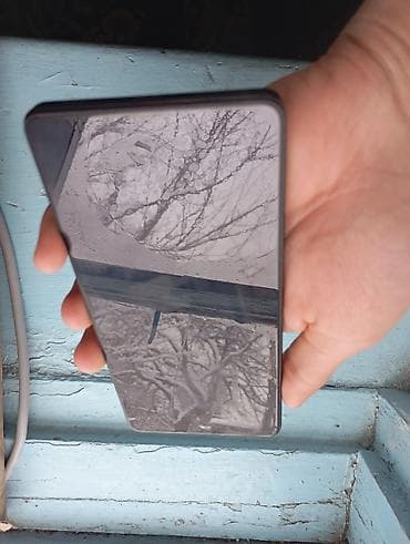 Poco X5 Pro 5G, Б/у, 256 ГБ, цвет - Черный, 2 SIM — 8