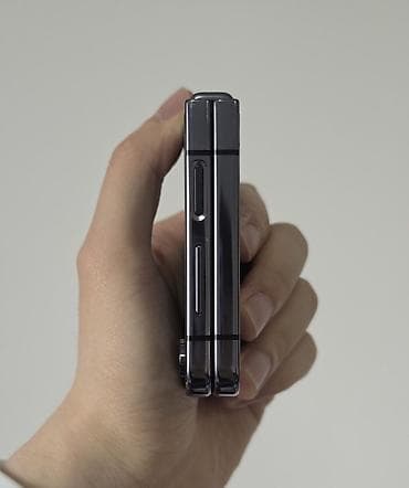 zet flip: Samsung Galaxy Z Flip 5, 256 ГБ, цвет - Черный — 3